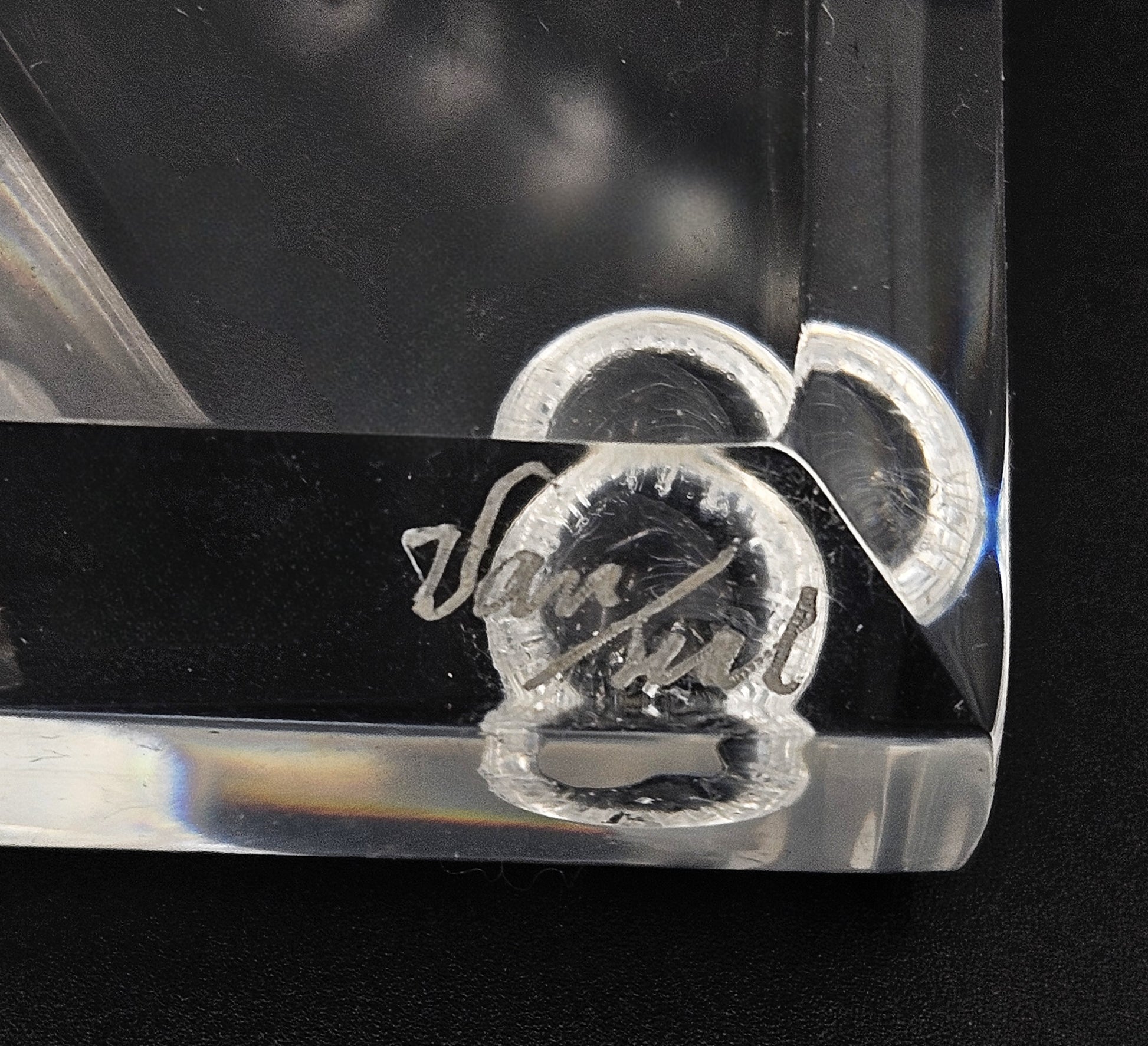 Superb Signed Hivo Van Teal Clear Lucite Post Modern Table Lamp 1970/80's - image 8 of 10