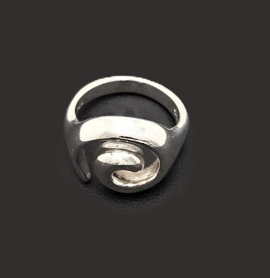 RLM Robert Lee Morris Sterling Silver Modernist Swirl Cocktail Ring Circa 1980s - image 2 of 8