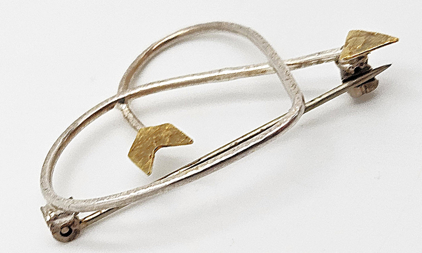 Superb Designer Sydney Lynch Sterling & 22k Gold Heart Shaped Arrow Brooch, silver, multicolor, sterling silver - image 5 of 8