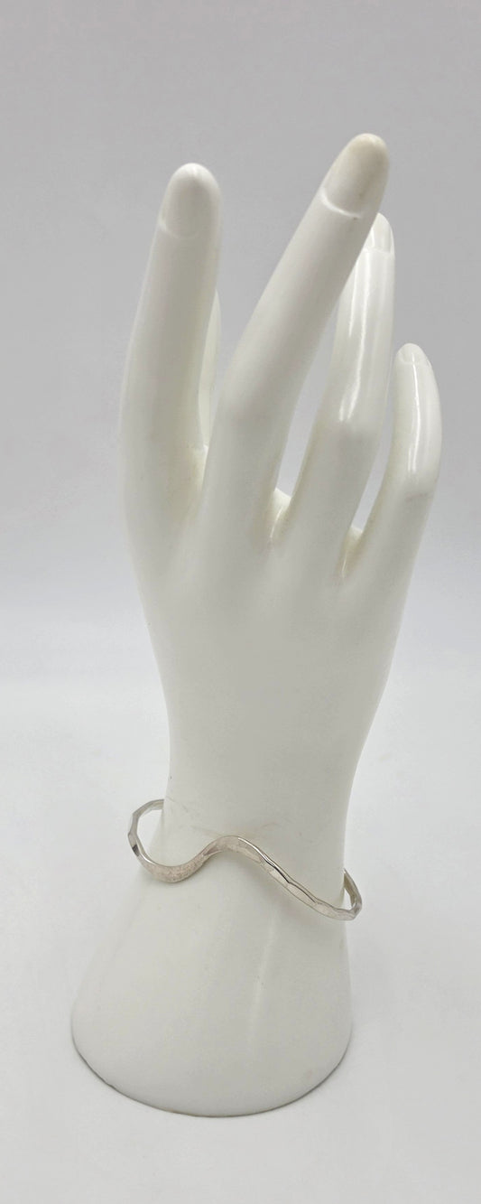 Iconic Designer Stinn Sterling Abstract Modernist Hammered Cuff Rare 1980s