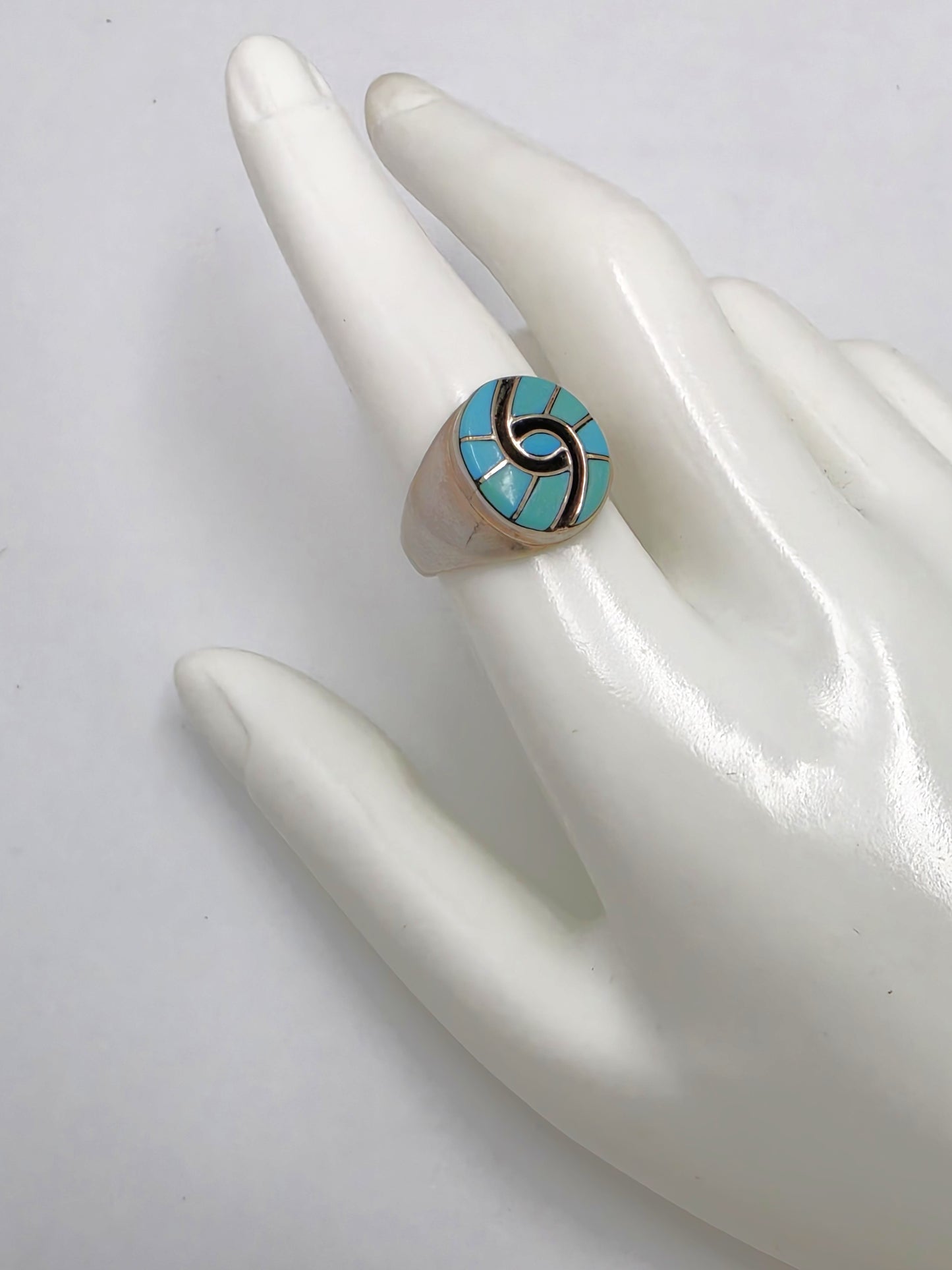 Superb Zuni Amy Quandelacy Sterling Turquoise Inlay Hummingbird Ring C. 1980s