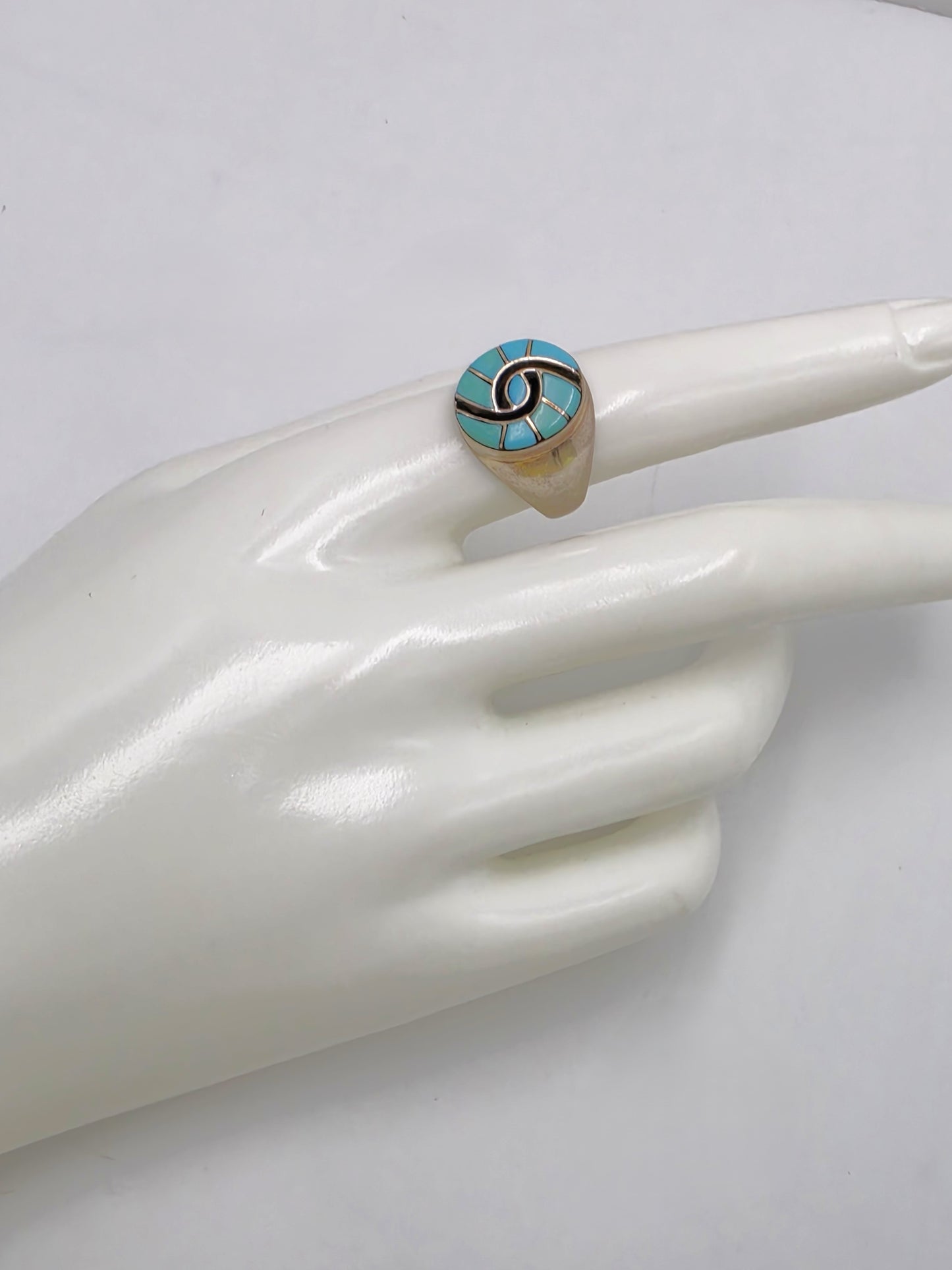 Superb Zuni Amy Quandelacy Sterling Turquoise Inlay Hummingbird Ring C. 1980s
