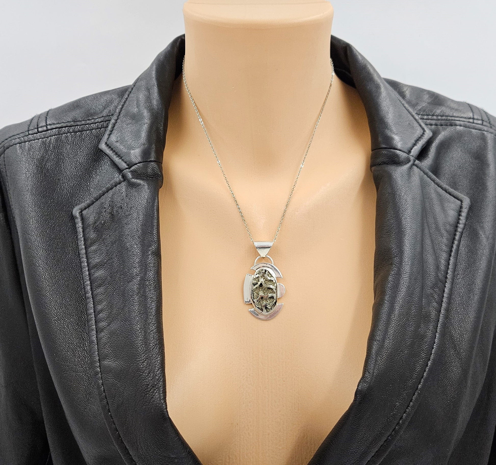 Adam Neeley Jewelry Adam Neeley Sterling Silver Abstract Modernist Pendant Necklace Circa 2000s