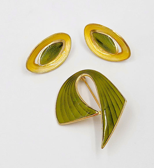 Aksel Holmsen Jewelry Rare Aksel Holmsen Norway Sterling Enamel Modernist Brooch Earrings Set 1940s