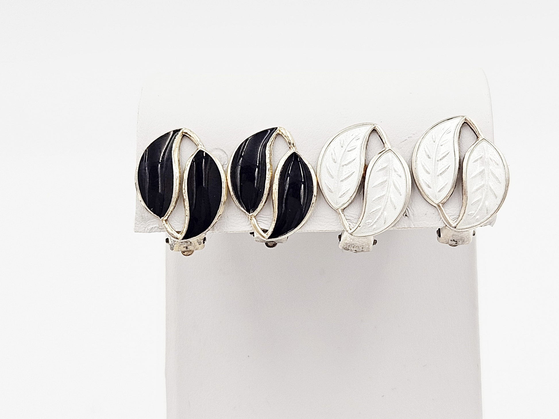 David Andersen Jewelry Set of 2 WW David Andersen Norway Sterling & Enamel Leaf Earrings 1950s