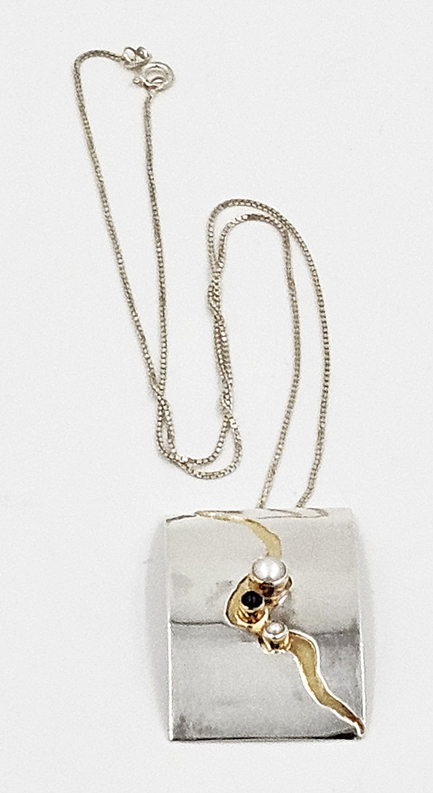 Elizabeth Prior Jewelry Elizabeth Prior Sterling 14K Amethyst Pearls Modernist Pendant Necklace 1990s