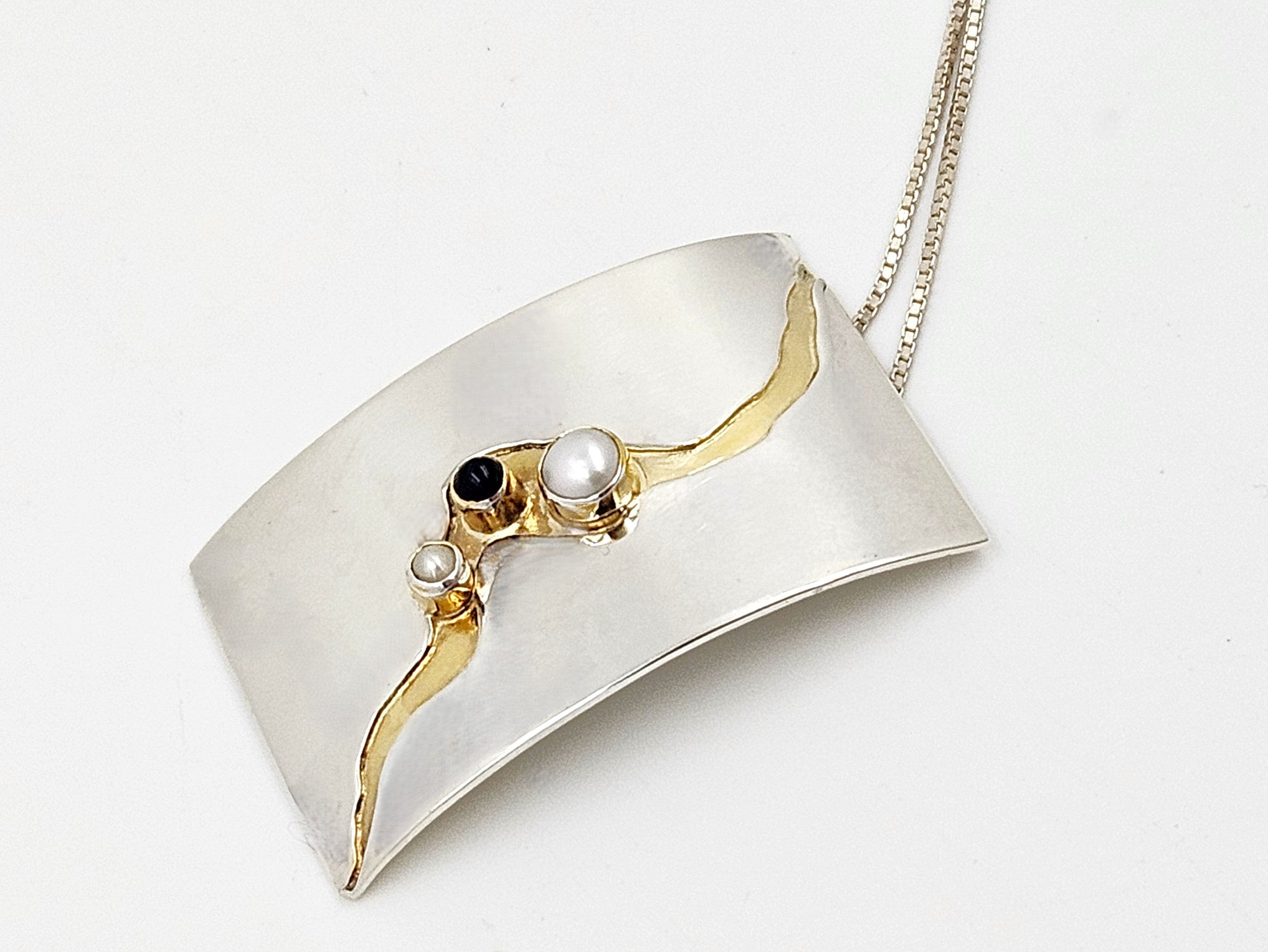 Elizabeth Prior Jewelry Elizabeth Prior Sterling 14K Amethyst Pearls Modernist Pendant Necklace 1990s