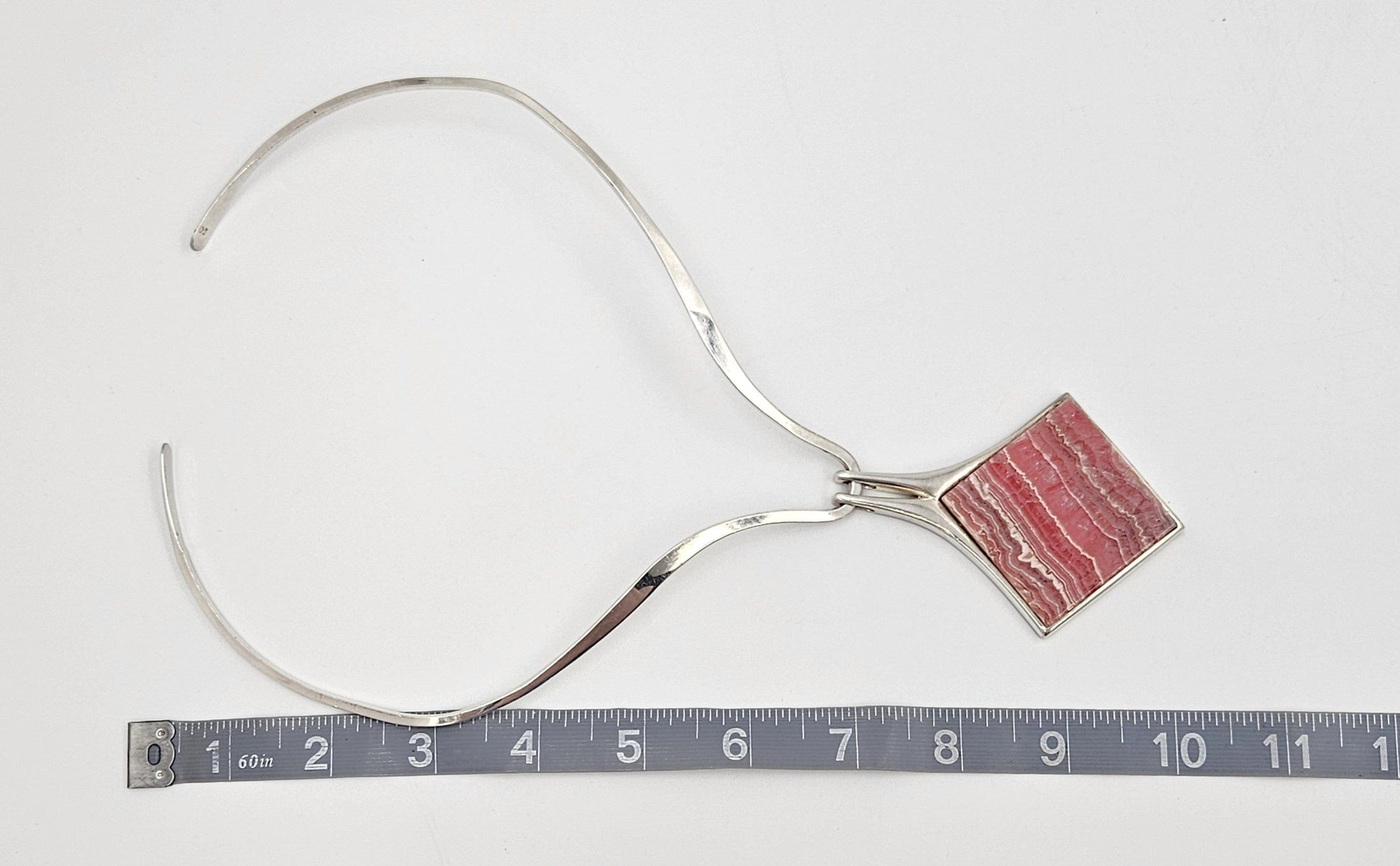 HH Sterling Jewelry HH Sterling Silver Collar Necklace With Silver And Pink Gemstone Pendant