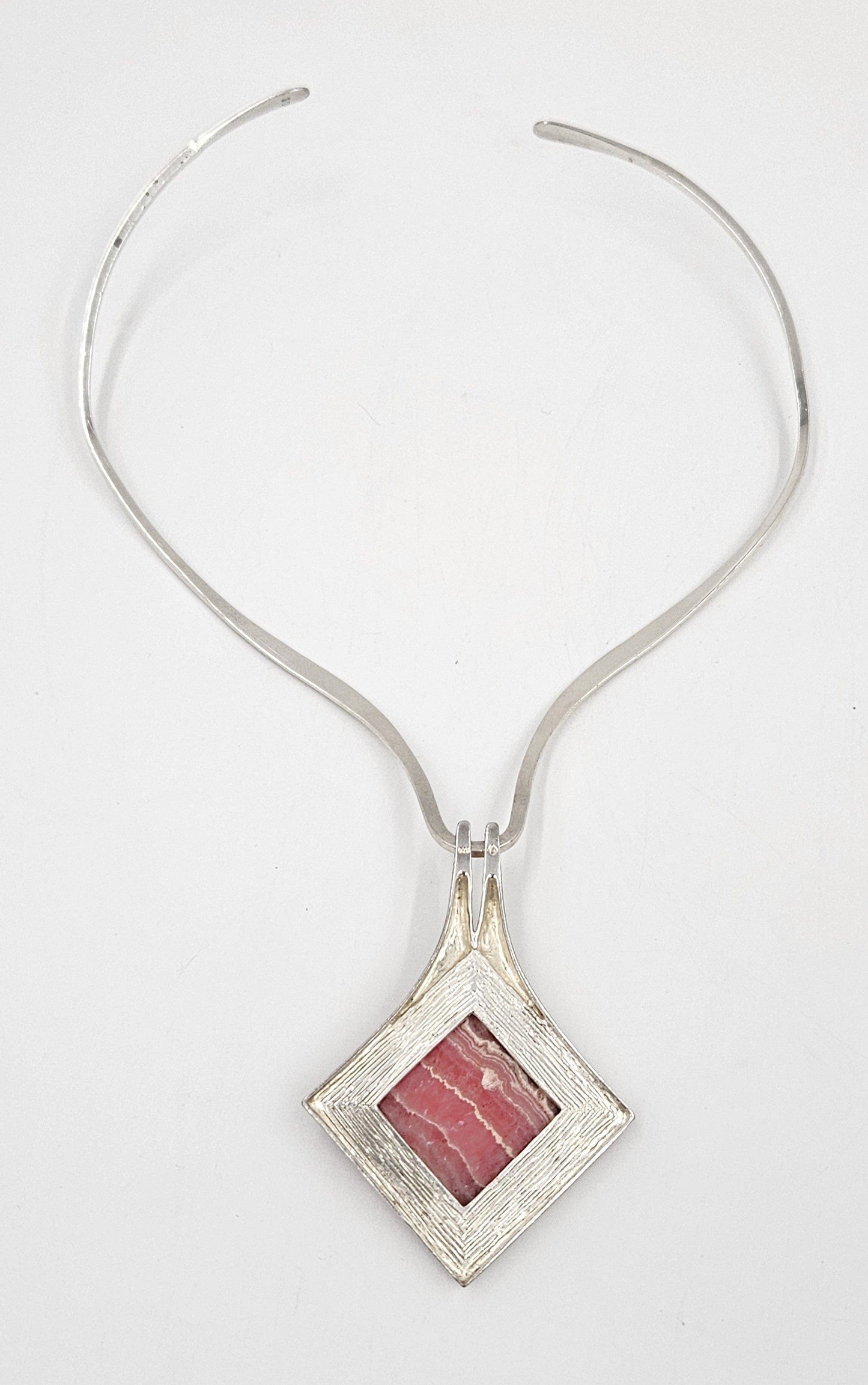 HH Sterling Jewelry HH Sterling Silver Collar Necklace With Silver And Pink Gemstone Pendant