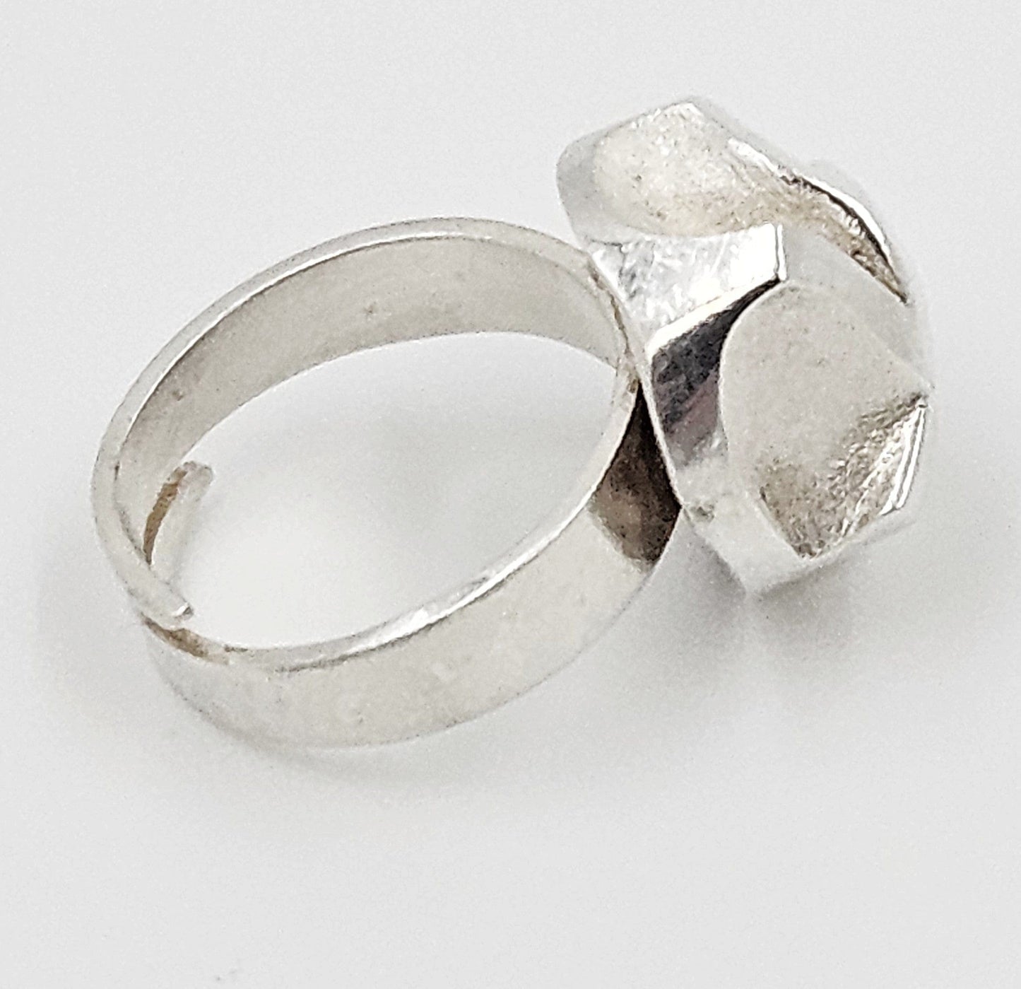 Matti J Hyvarinen - Sirokuru Jewelry Matti J Hyvärinen Sirokoru Finland Abstract Mod Sterling Silver Ring Circa