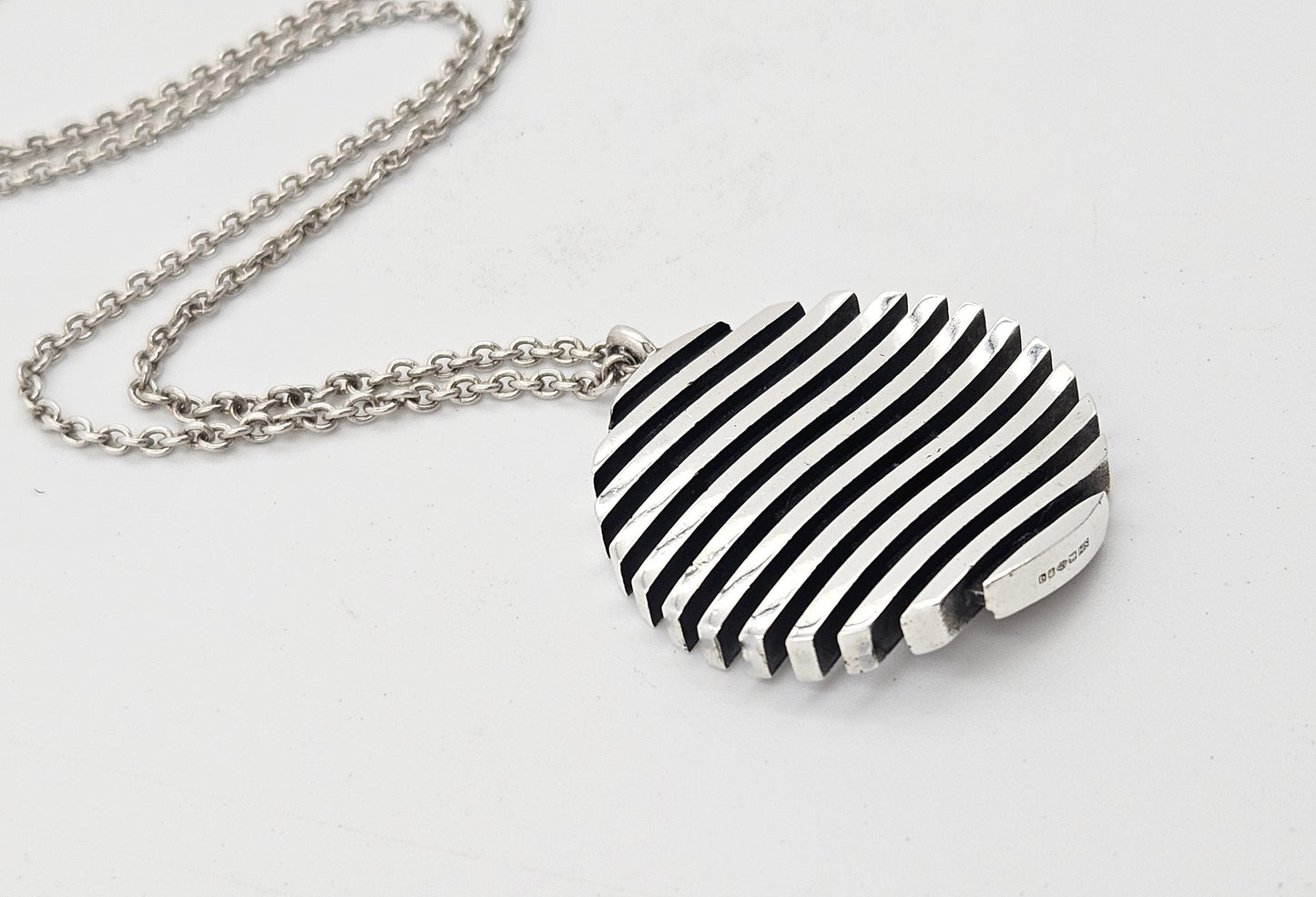 SH London Jewelry Abstract Modernist Sterling Pendant Necklace London 1971 SH