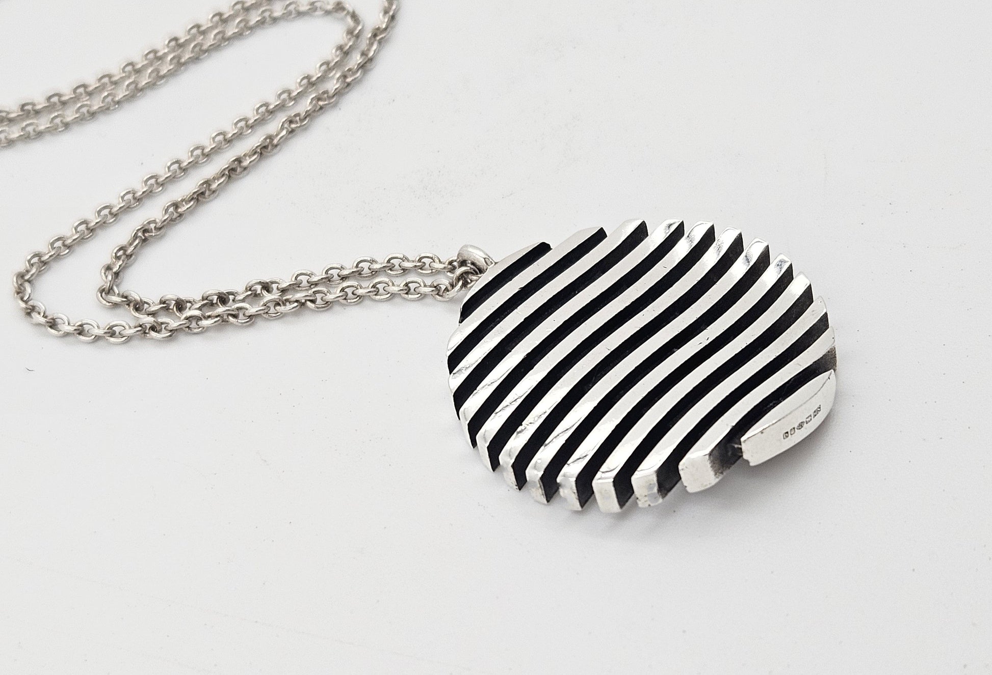 SH London Jewelry Abstract Modernist Sterling Pendant Necklace London 1971 SH