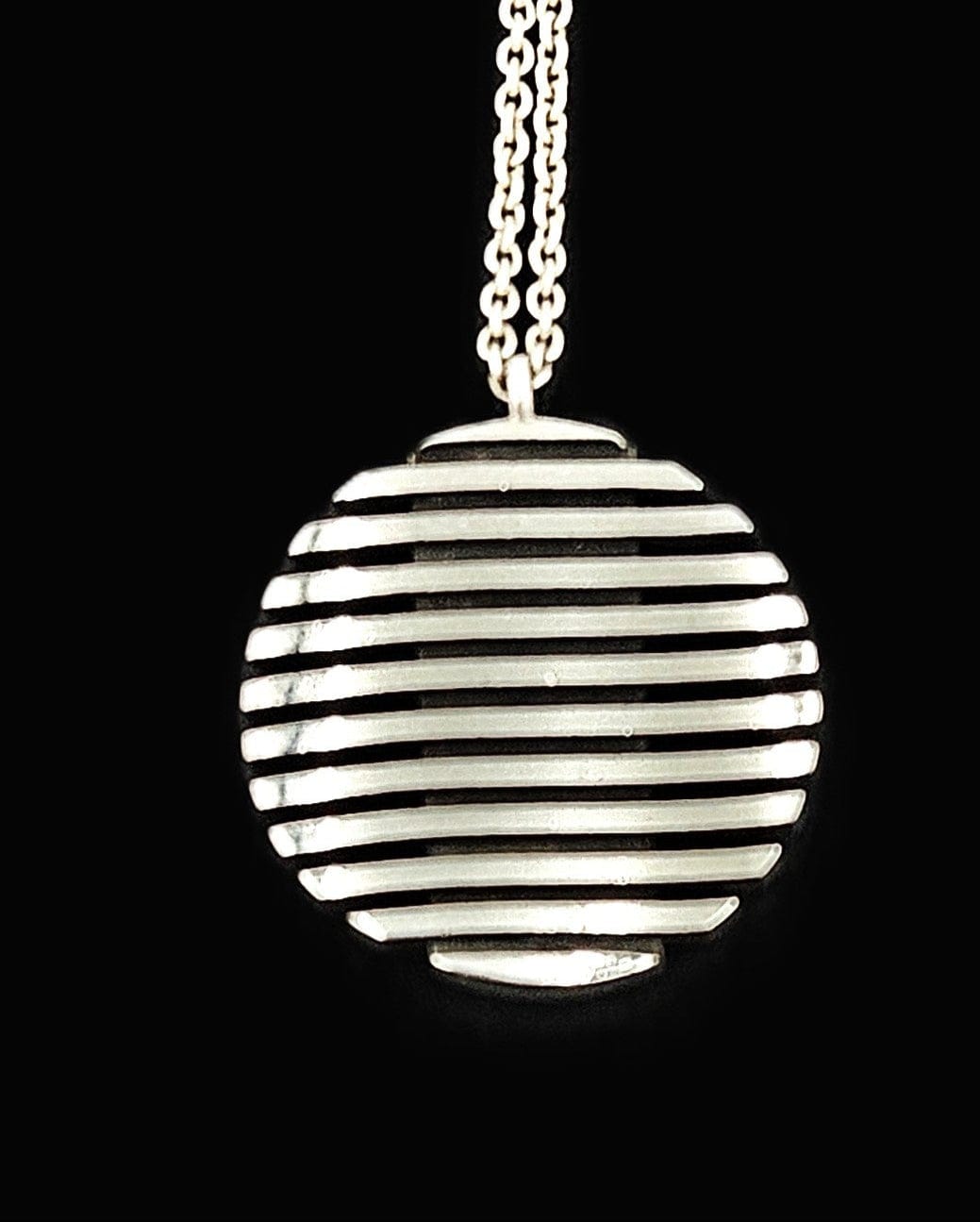 SH London Jewelry Abstract Modernist Sterling Pendant Necklace London 1971 SH