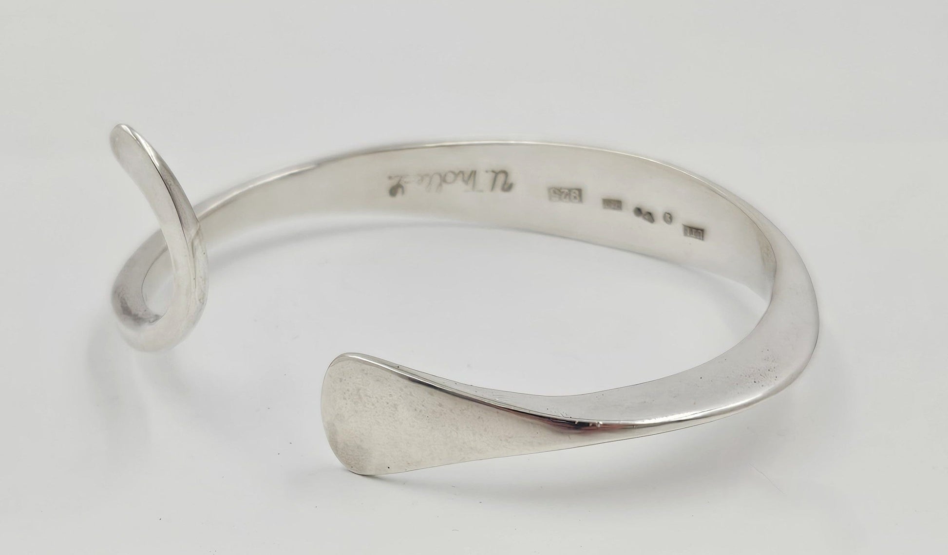 Ulf Trolle Lindgren Sweden Jewelry Ulf Trolle Lindgren Sweden Sterling Modernist Cuff Bracelet Circa 1991