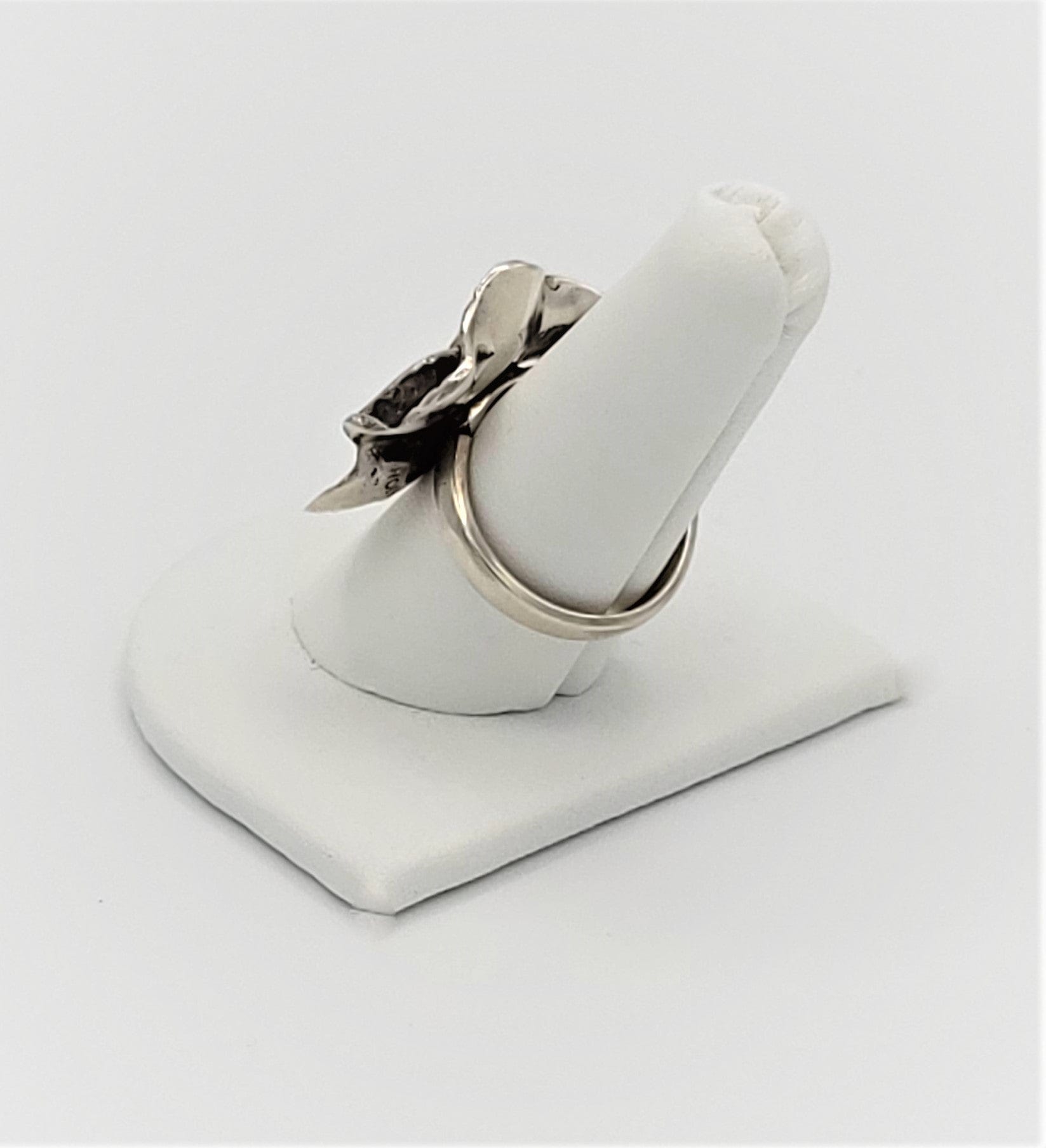 HOB Jewelry Designer HOB Mexico New York Abstract Mod Flower Sterling Cocktail Ring 1980s