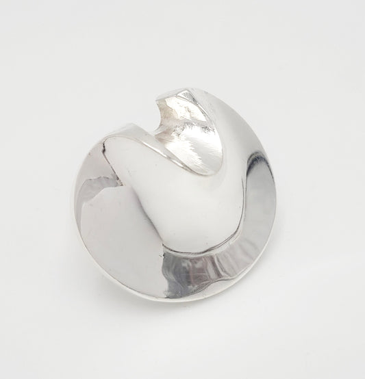 Matti J Hyvarinen Jewelry RARE MJH Sirokoru Finland HUGE Modernist Sterling Fortune Cookie Ring 1973